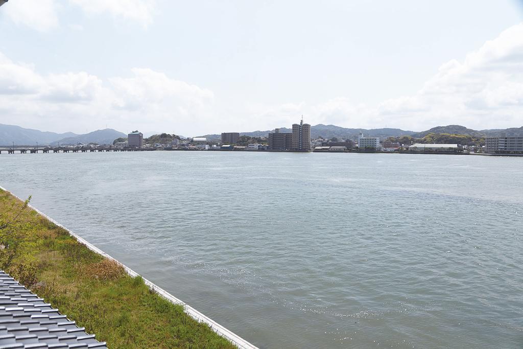 Riverside Hotel Karatsu Castle Exterior photo