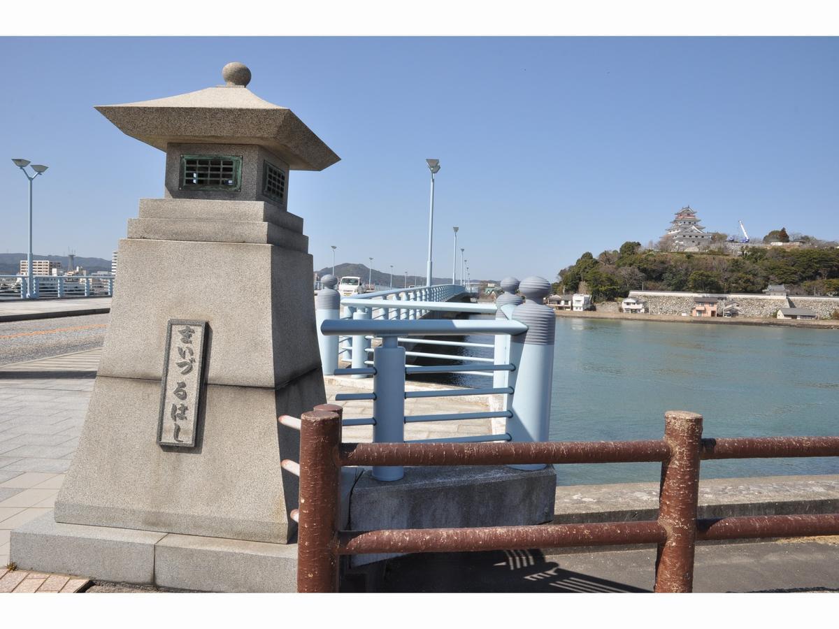 Riverside Hotel Karatsu Castle Exterior photo