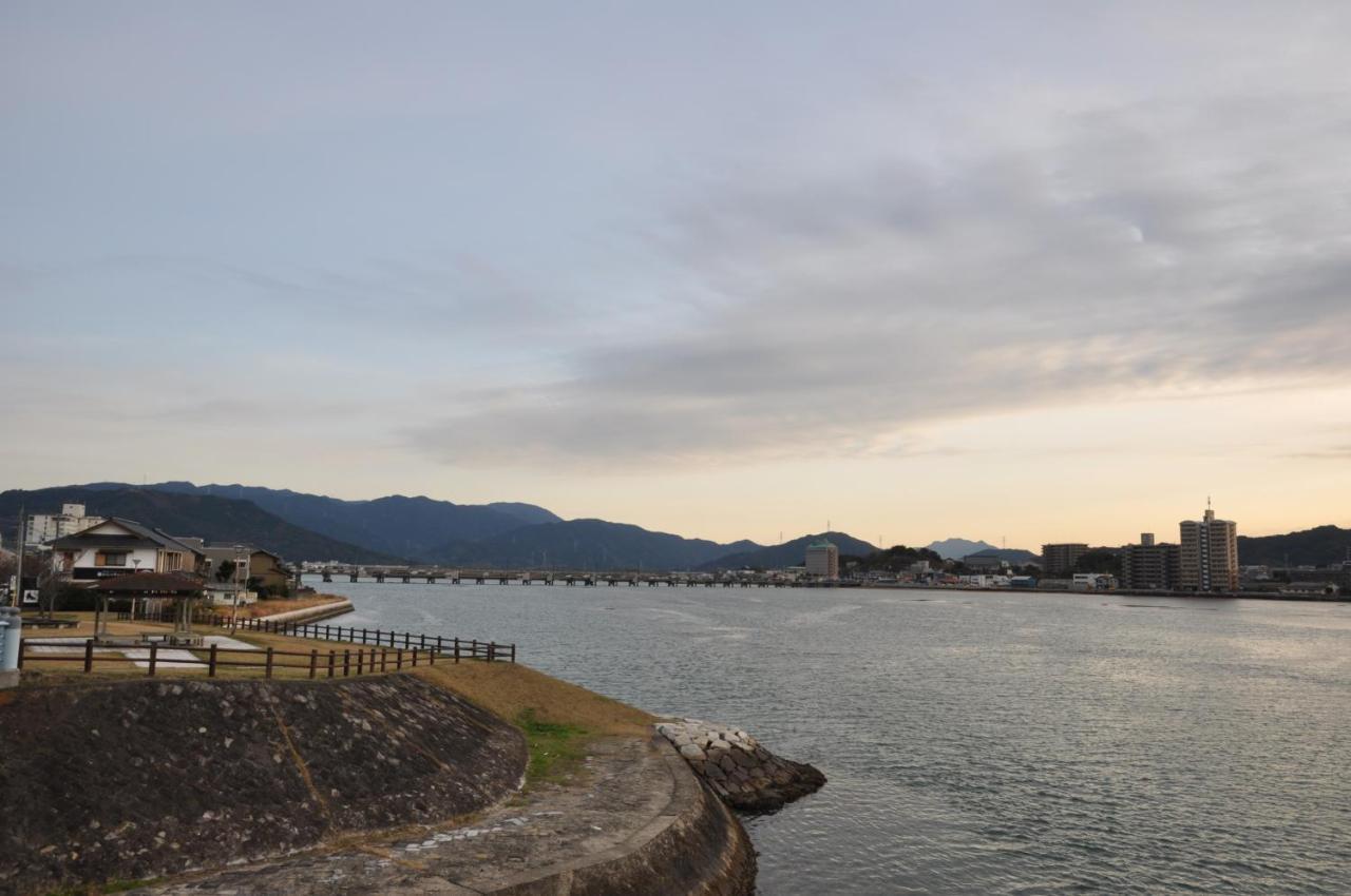 Riverside Hotel Karatsu Castle Exterior photo