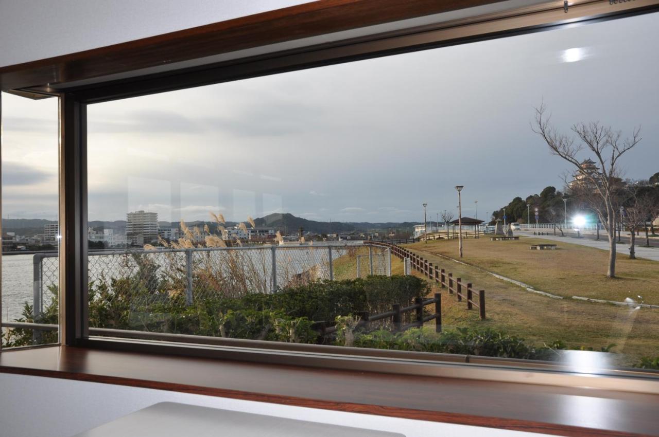 Riverside Hotel Karatsu Castle Exterior photo