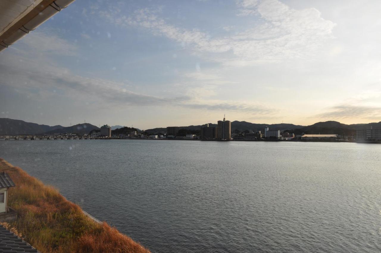 Riverside Hotel Karatsu Castle Exterior photo